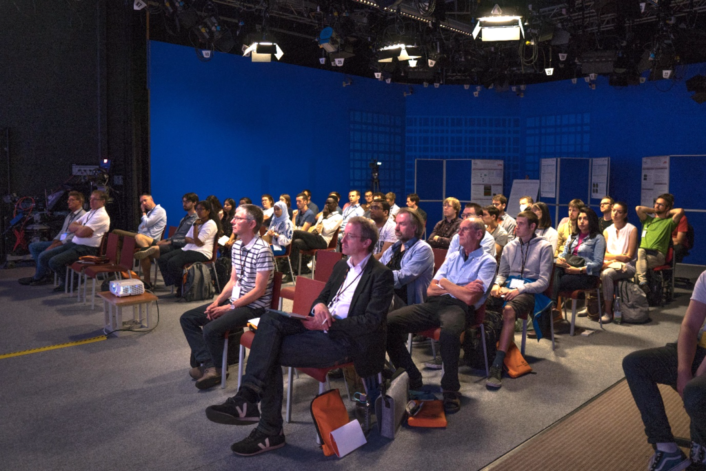 Prof. Dr.Ing. André Kaup › Chair of Multimedia Communications and