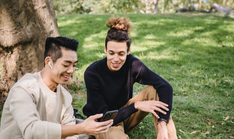 Contributions to Green Streaming